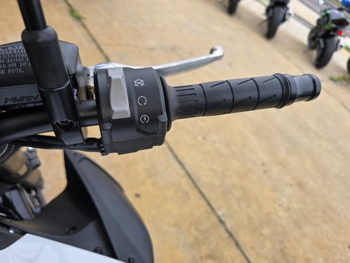 2026 Kawasaki Z900 (ZR900STFNN) White