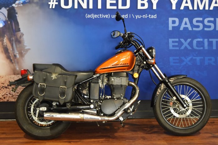 2017 Suzuki BOULEVARD S40 (LS650B) Orange