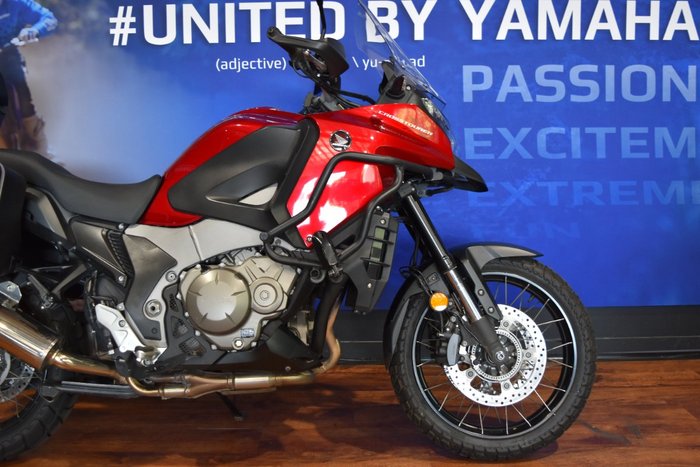 2014 Honda VFR1200X Red