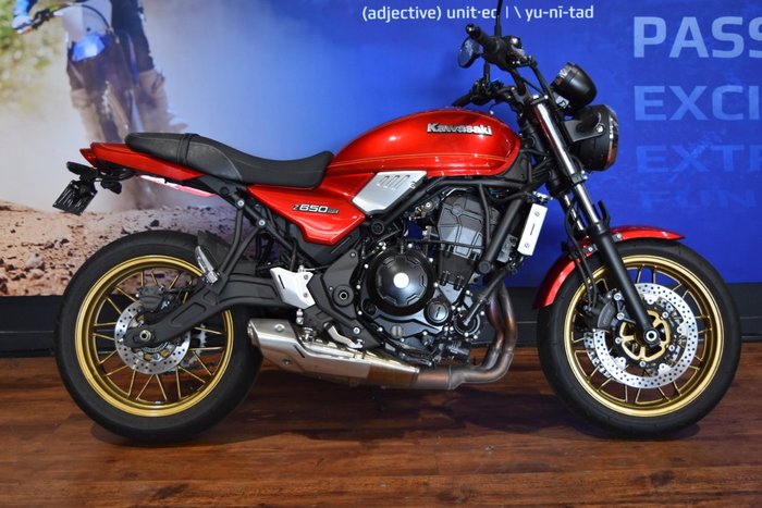 2024 Kawasaki Z650 RS Red