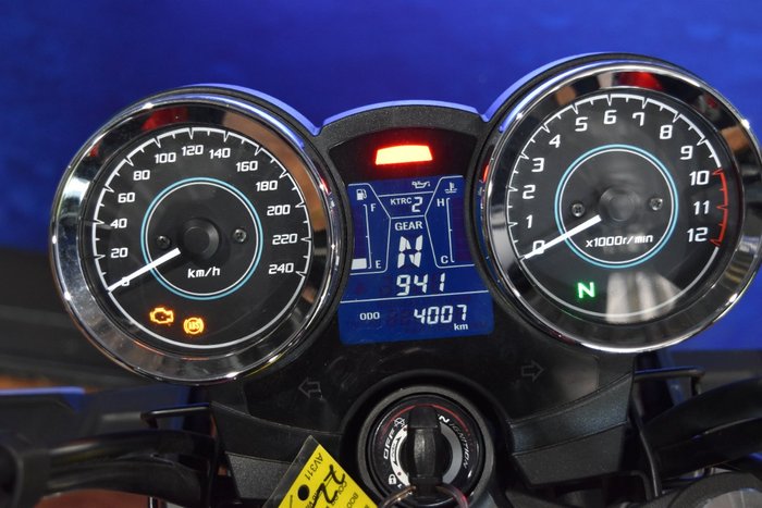 2024 Kawasaki Z650 RS Red