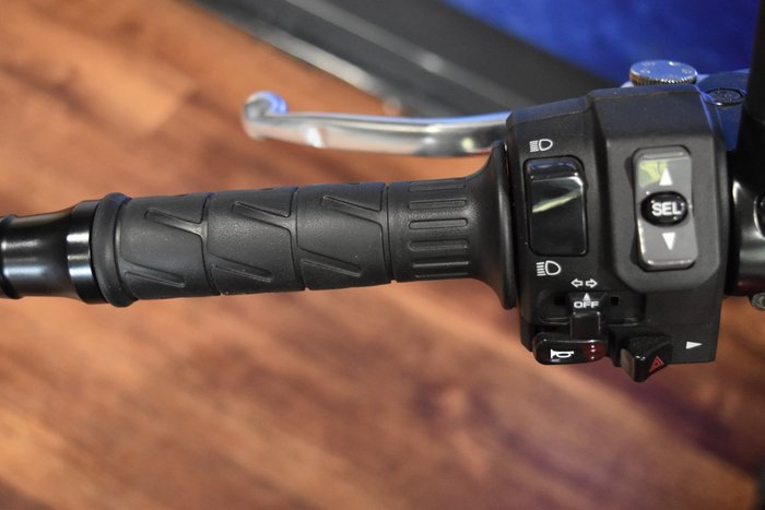 2024 Kawasaki Z650 RS Red