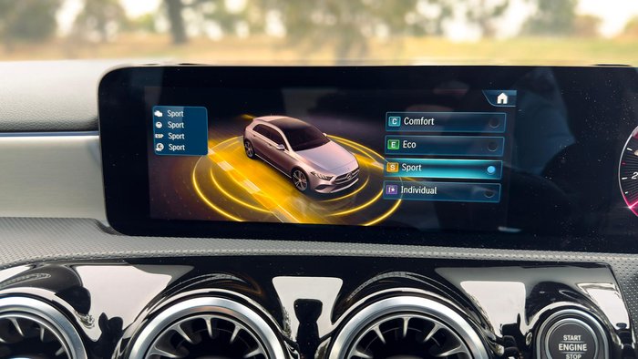 2025 Mercedes-Benz A-Class A200