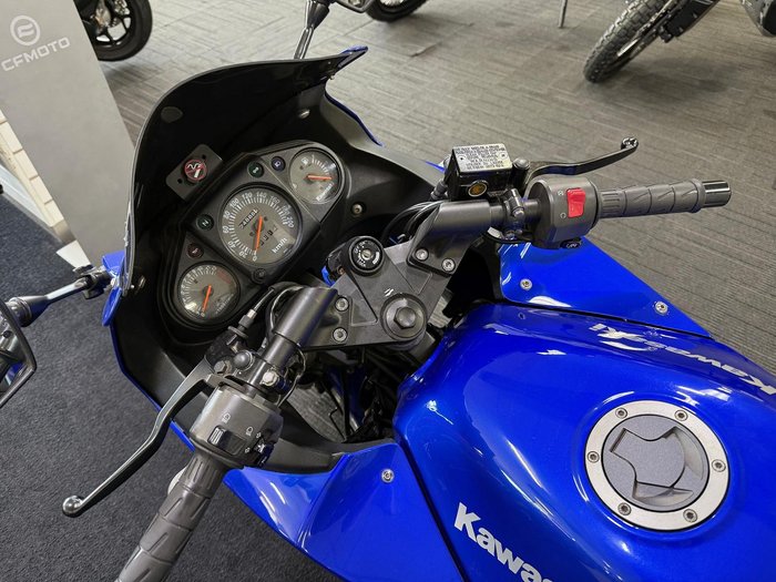 2009 Kawasaki Ninja 250R (EX250J) Ninja Blue