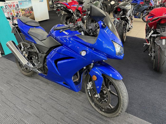 2009 Kawasaki Ninja 250R (EX250J) Ninja Blue
