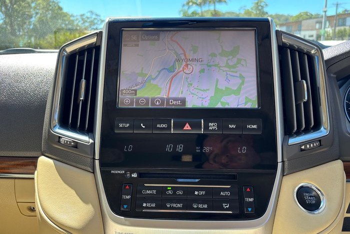 2016 Toyota Landcruiser VX