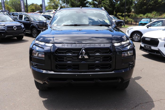 2025 Mitsubishi Triton GSR