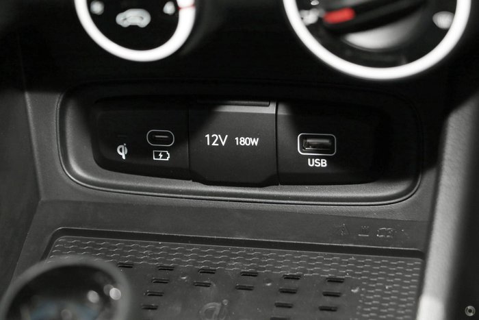 2025 Hyundai Venue Active