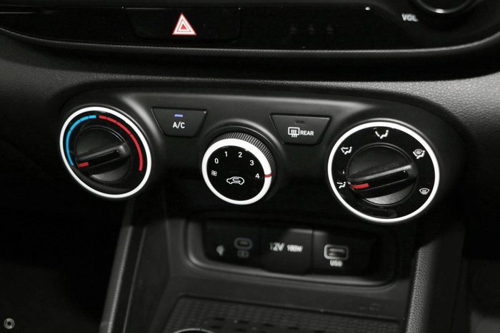 2025 Hyundai Venue Active