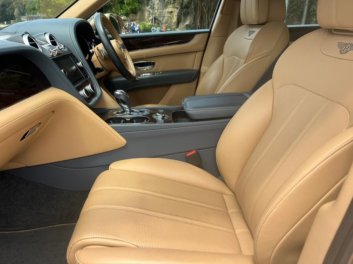 2018 Bentley Bentayga V8