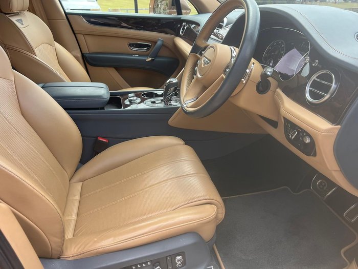 2018 Bentley Bentayga V8