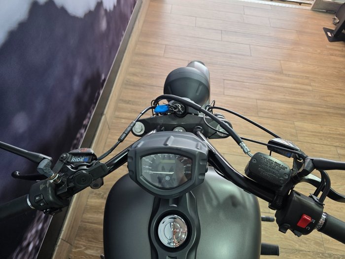 2014 Yamaha XVS1300A V-STAR SILVER