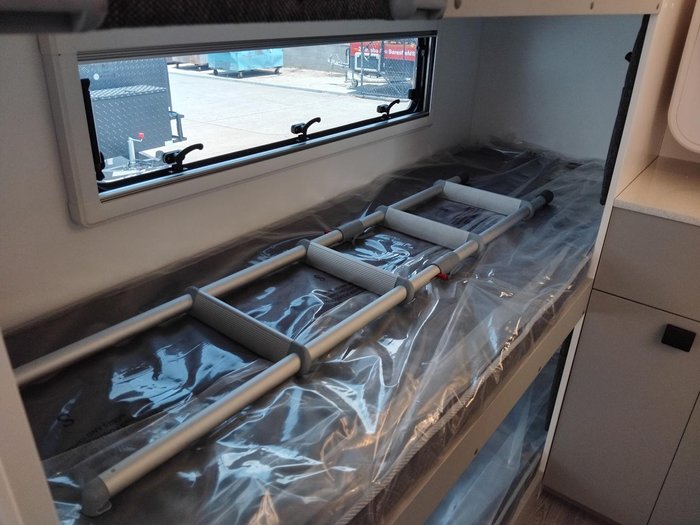 2025 New Age Caravans Road Owl Escape 19Ft Bunk Ensuite Ro19be Full Composite