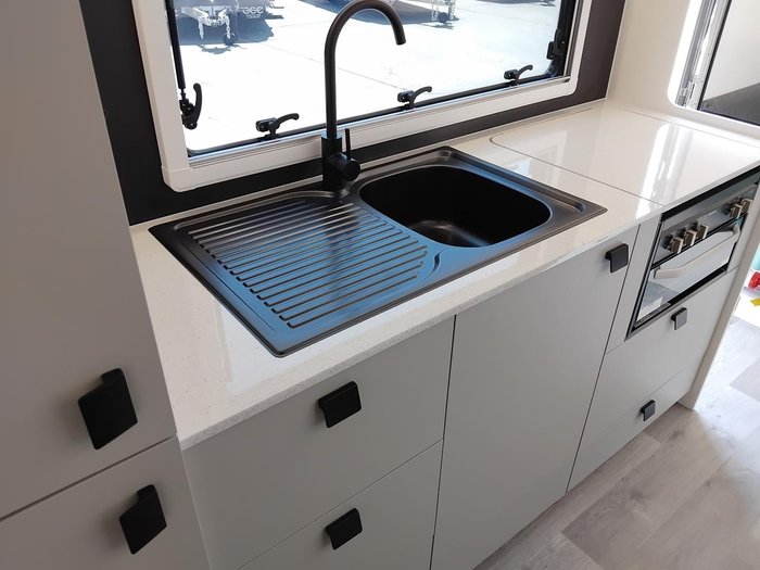 2025 New Age Caravans Road Owl Escape 19Ft Bunk Ensuite Ro19be Full Composite