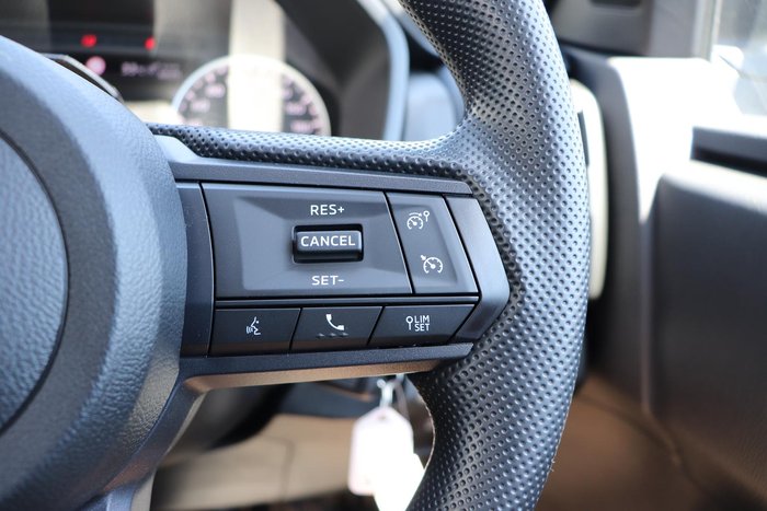 2025 Mitsubishi Triton GLX