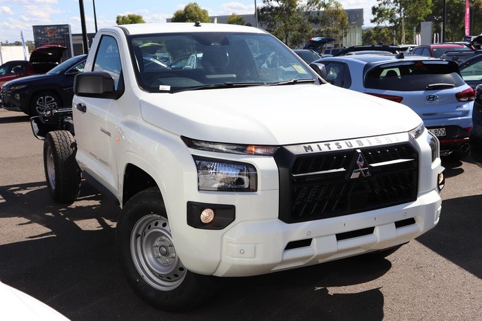 2025 Mitsubishi Triton