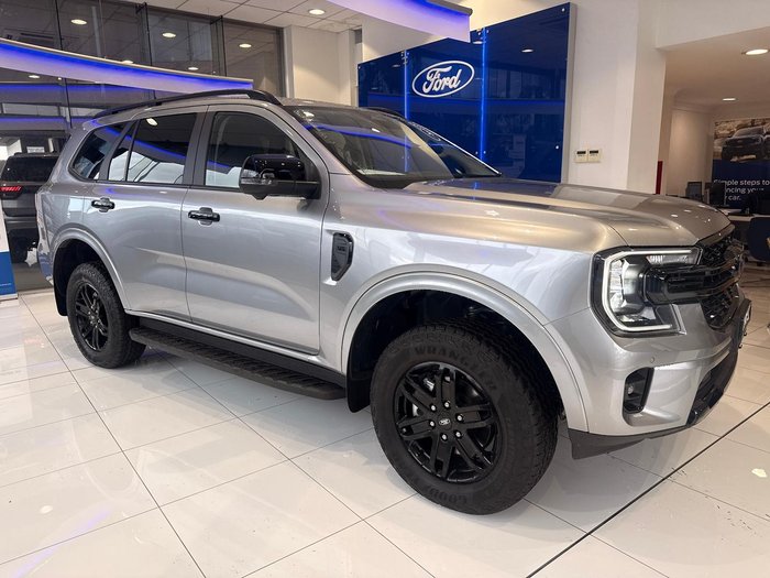 2025 Ford Everest Black Edition