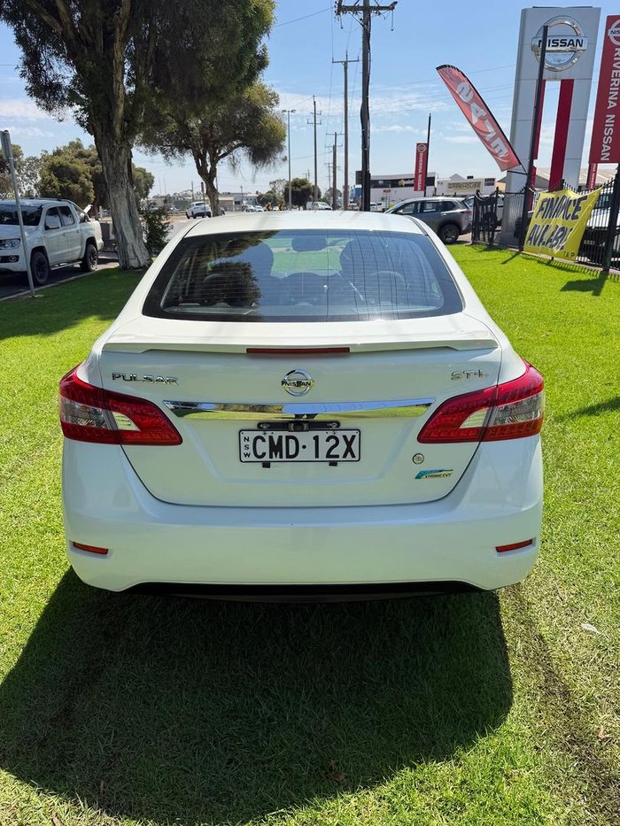 2012 Nissan Pulsar ST-L