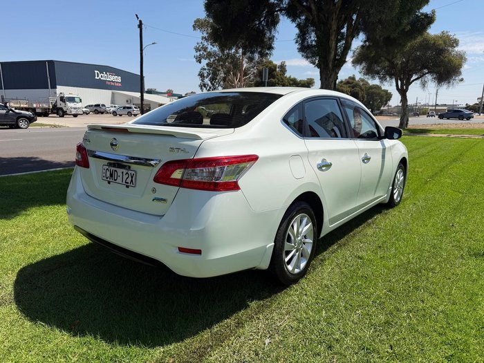 2012 Nissan Pulsar ST-L