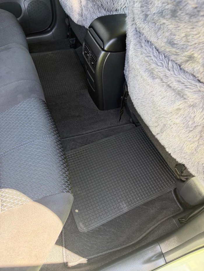 2012 Nissan Pulsar ST-L