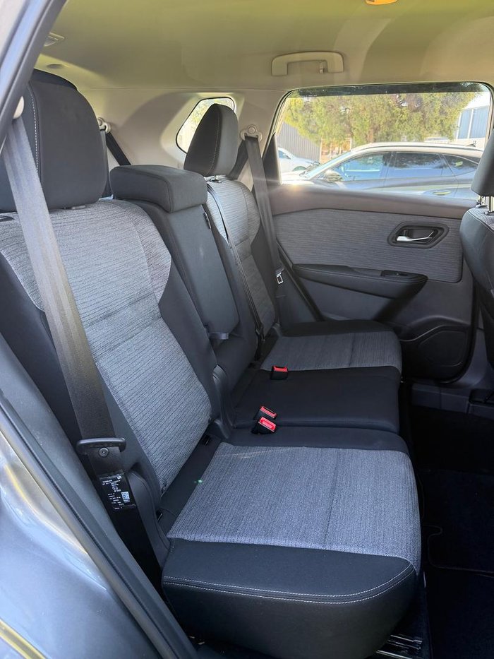 2025 Nissan X-TRAIL ST