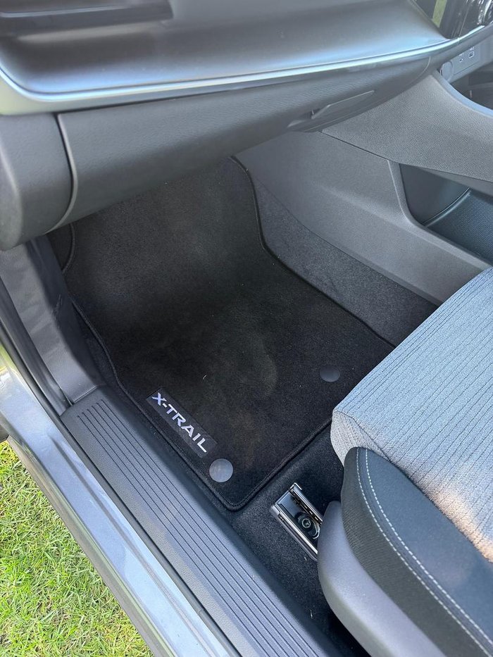 2025 Nissan X-TRAIL ST