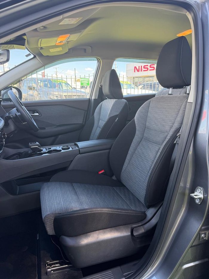 2025 Nissan X-TRAIL ST