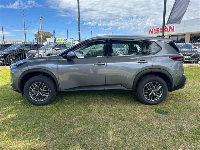 2025 Nissan X-TRAIL ST