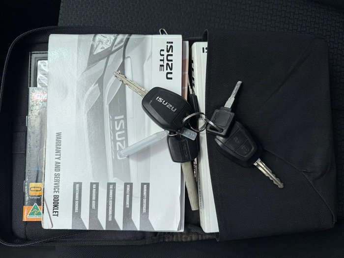 2015 Isuzu D-MAX LS-U MY15 4X4 Dual Range Titanium Silver