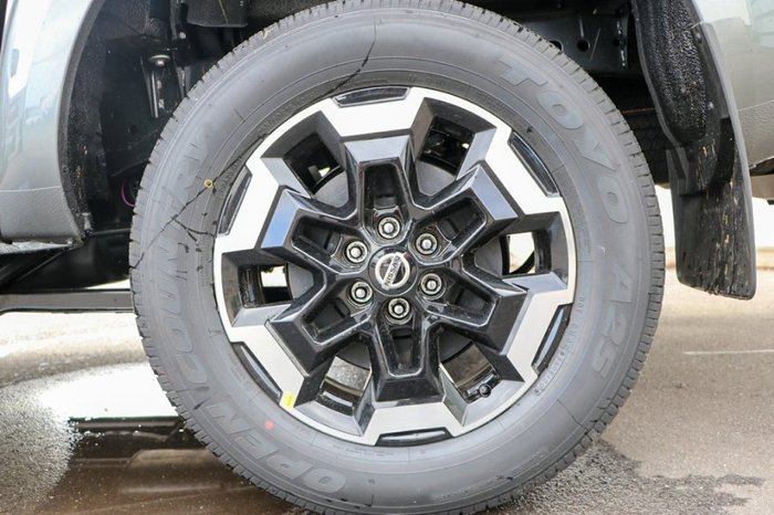 2025 Nissan Navara ST-X DUAL CAB