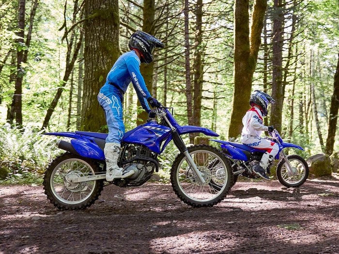 YAMAHA TTR230A DUAL PURPOSE