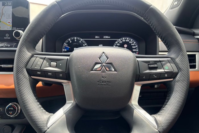 2023 Mitsubishi Outlander Exceed Tourer