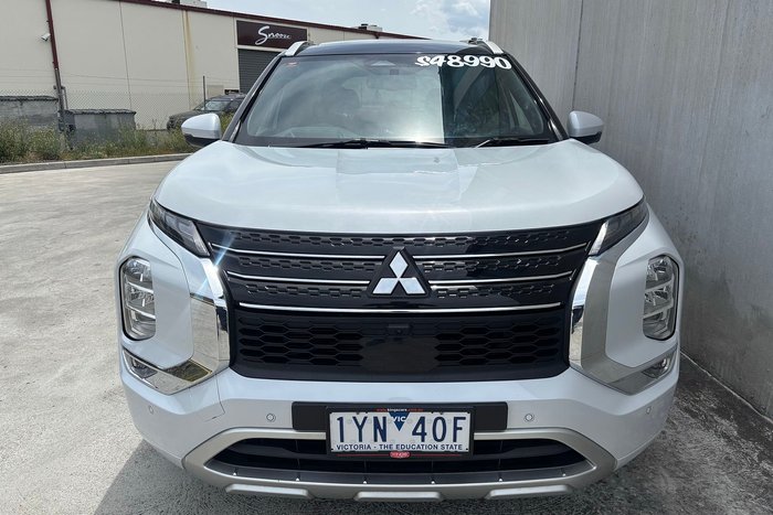2023 Mitsubishi Outlander Exceed Tourer