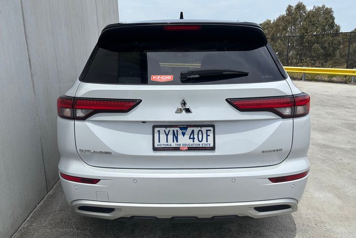 2023 Mitsubishi Outlander Exceed Tourer