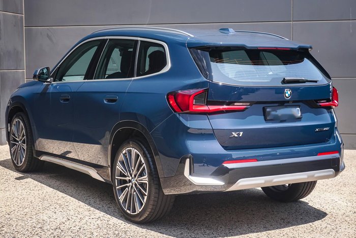 2025 BMW X1 xDrive20i