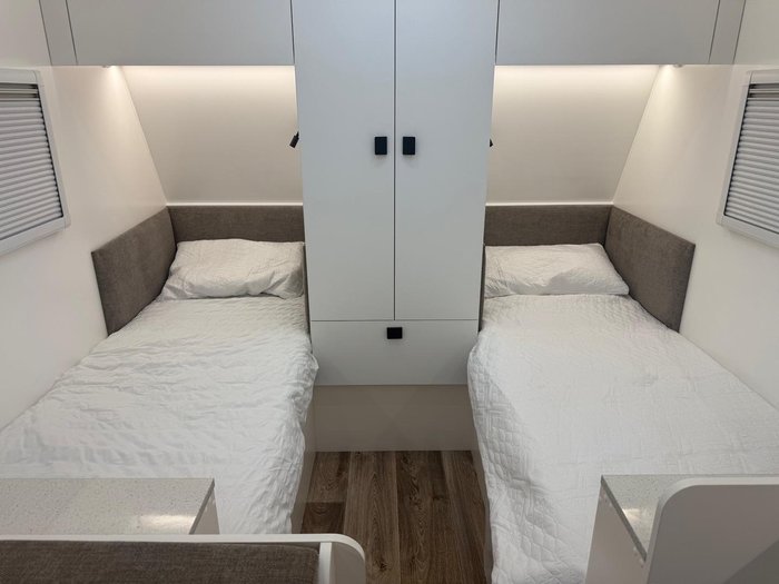 2025 New Age Caravans Manta Ray Mr16er Escape