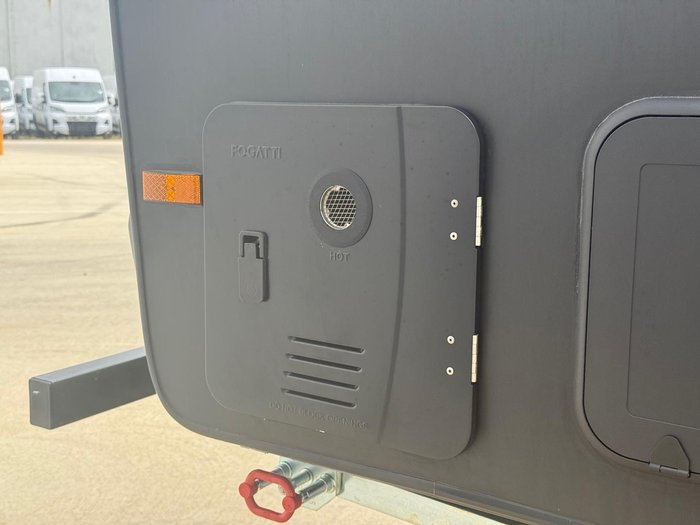 2025 New Age Caravans Manta Ray Mr16er Escape