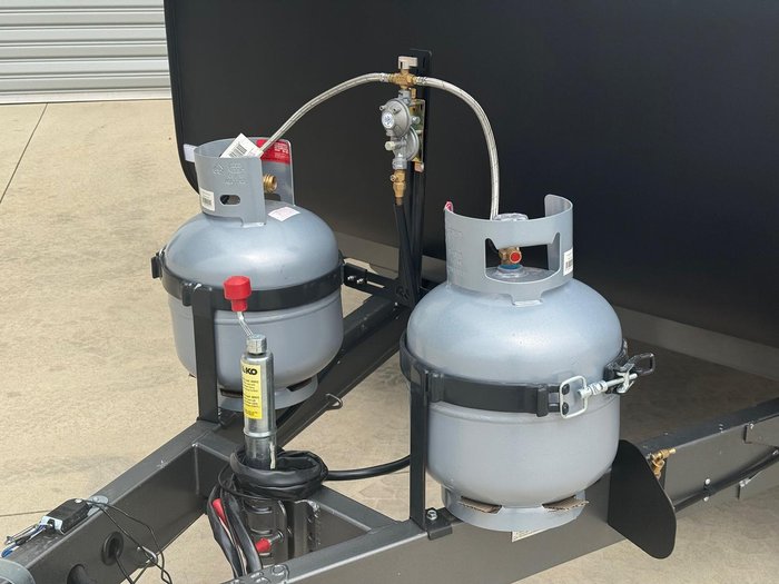 2025 New Age Caravans Manta Ray Mr16er Escape