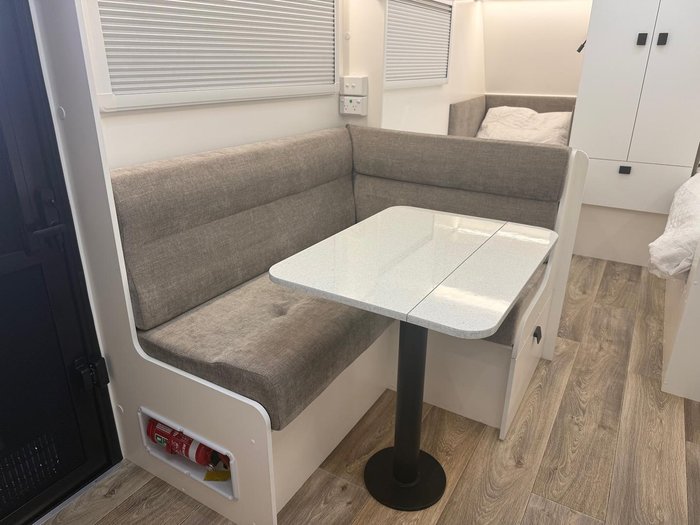 2025 New Age Caravans Manta Ray Mr16er Escape