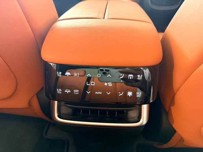 2025 Deepal E07 Performance