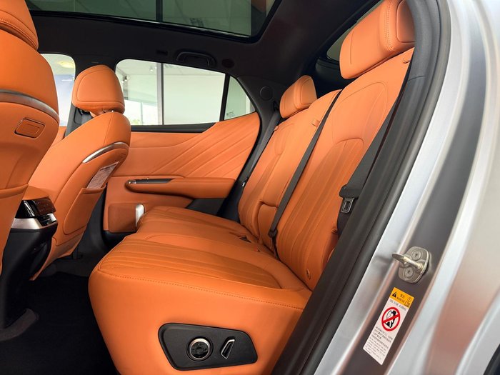 2025 Deepal E07 Performance