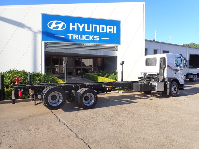 2025 HYUNDAI PAVISE D222