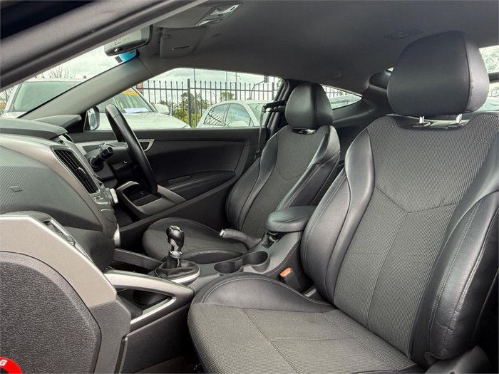 2015 HYUNDAI VELOSTER