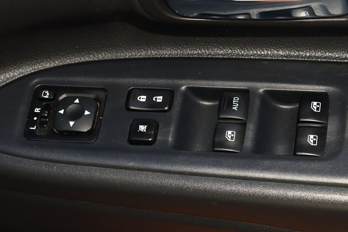 2018 Mitsubishi Outlander LS