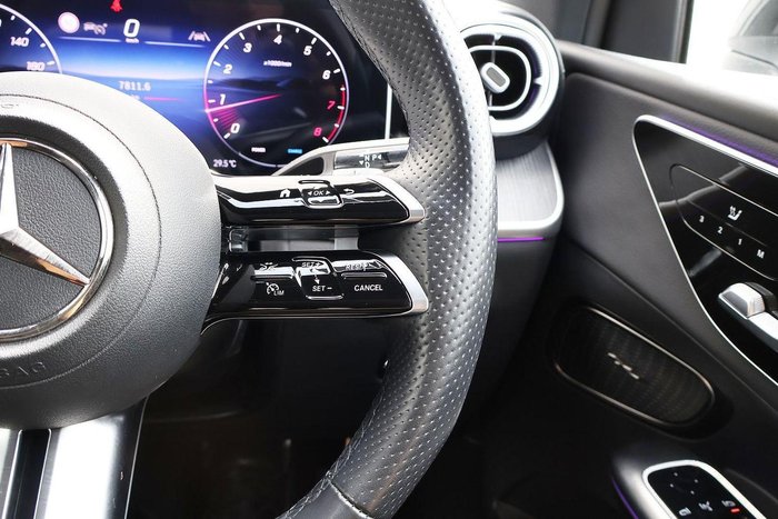 2024 Mercedes-Benz GLC-Class GLC300