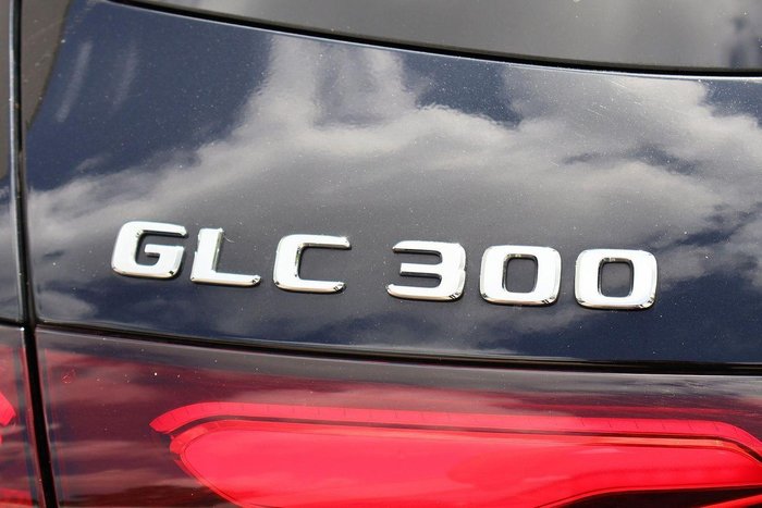 2024 Mercedes-Benz GLC-Class GLC300