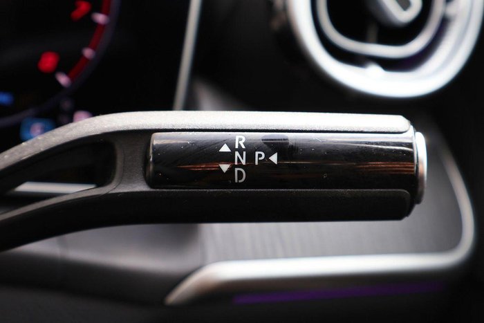 2024 Mercedes-Benz GLC-Class GLC300