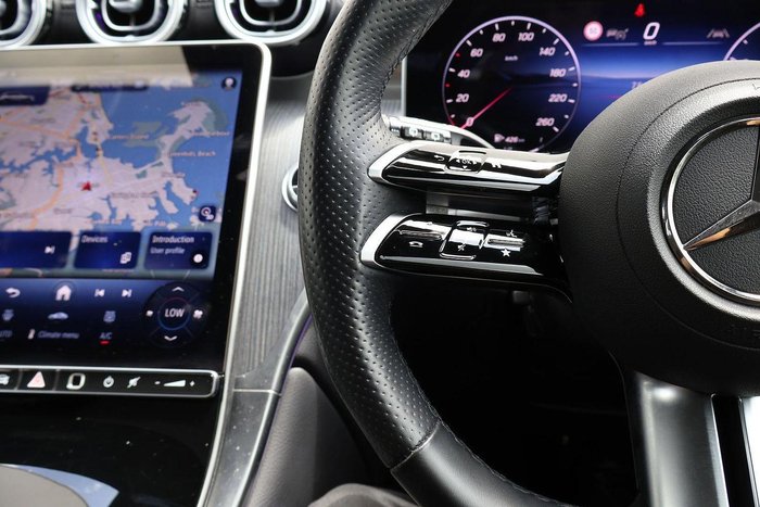 2024 Mercedes-Benz GLC-Class GLC300