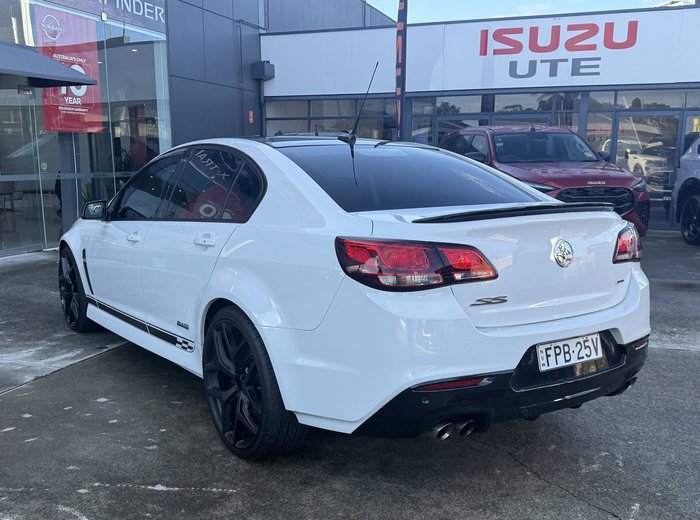 2016 Holden Commodore SS Black