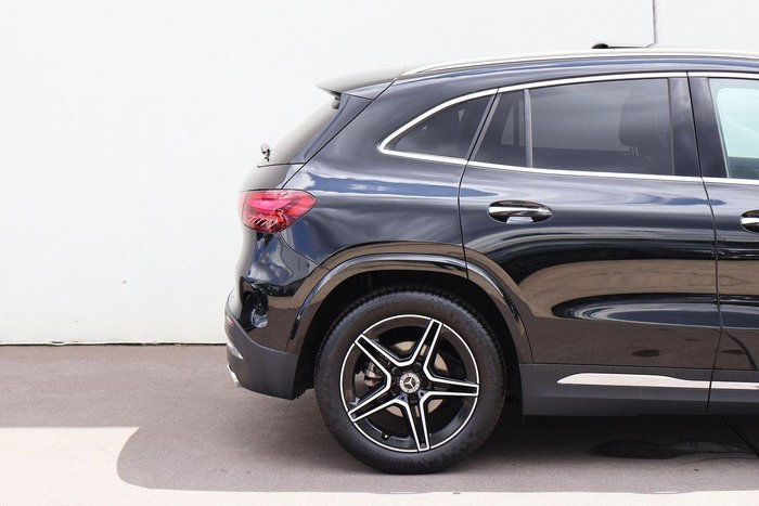 2025 Mercedes-Benz GLA-Class GLA200